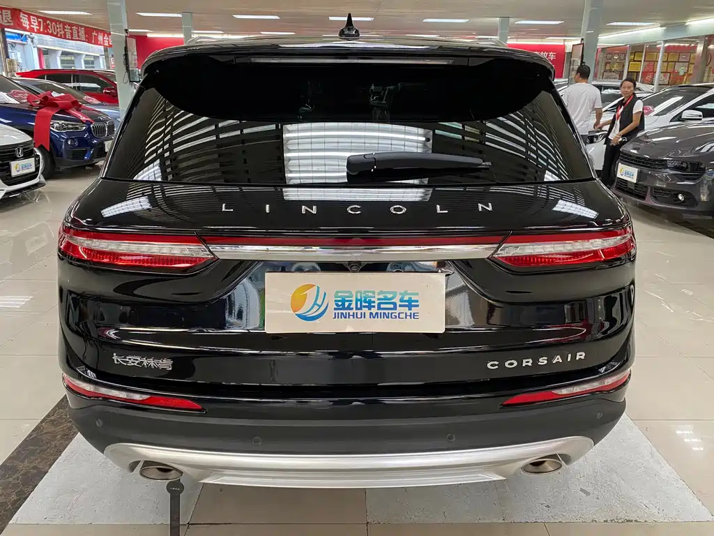 LINCOLN ADVENTURER 2022
