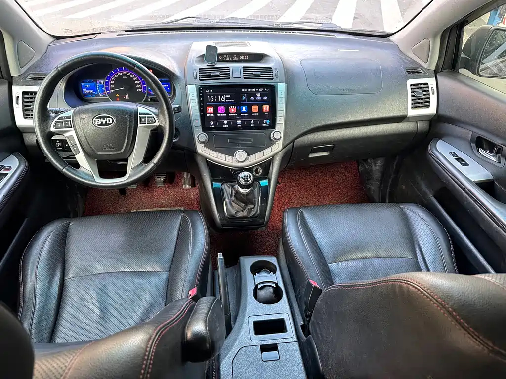 BYD S6 2014