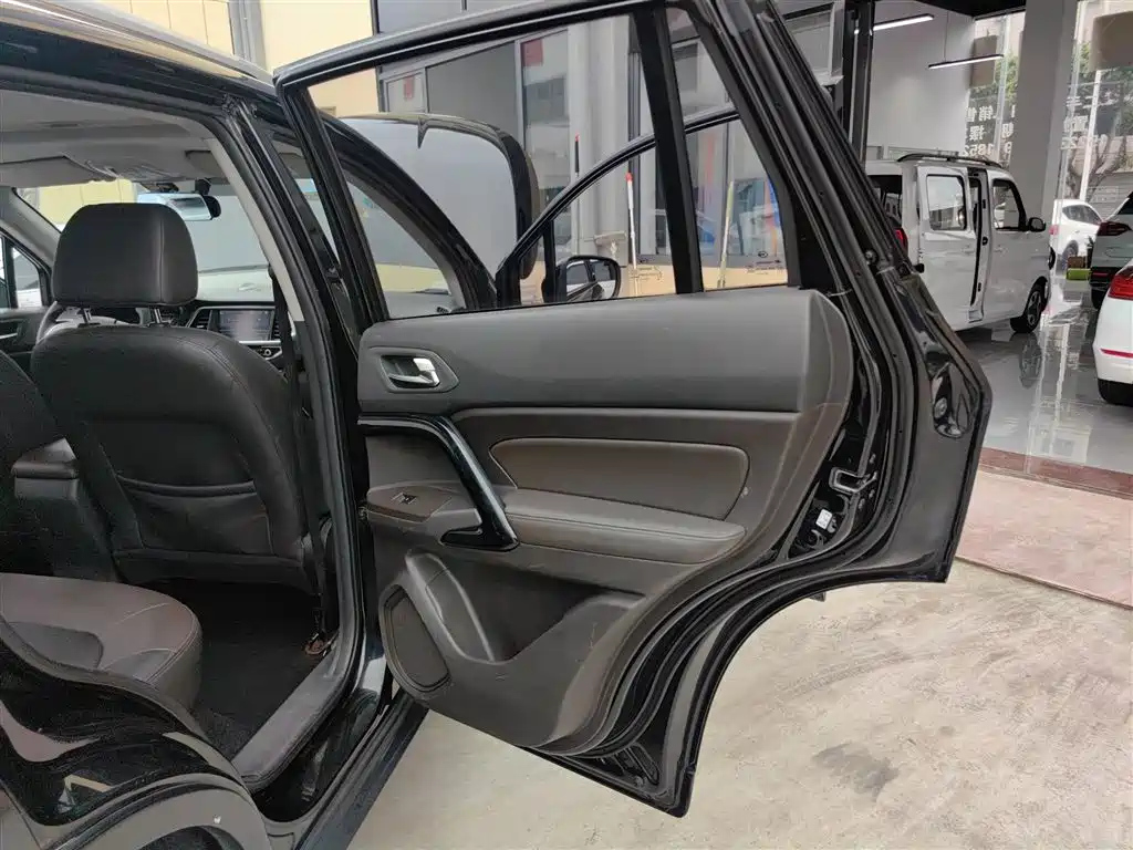 TRUMPCHI GS4 2015