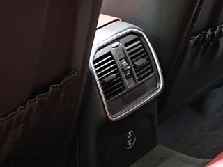 PORSCHE MACAN 2022 YEAR MACAN 2.0T 2022