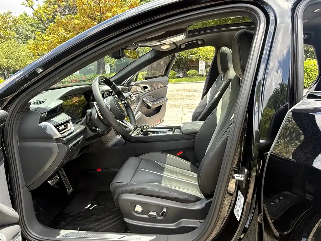 HONGQI H6 2023