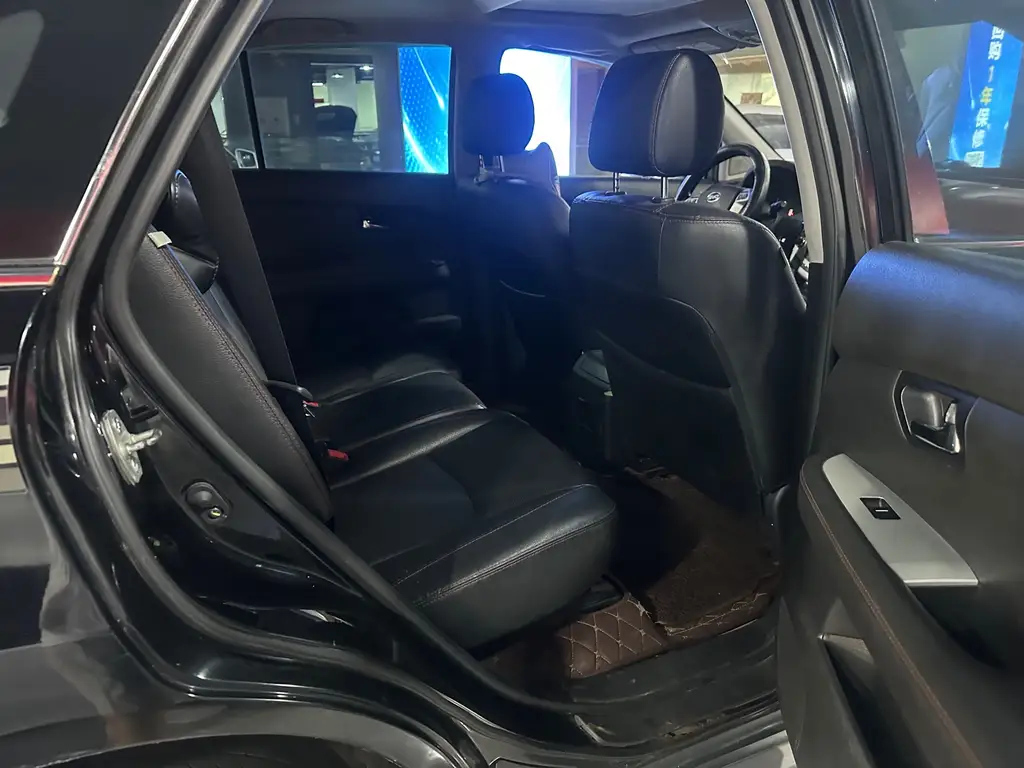 BYD S6 2014