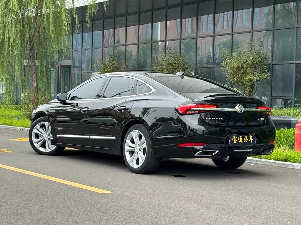 BUICK LACROSSE 2022