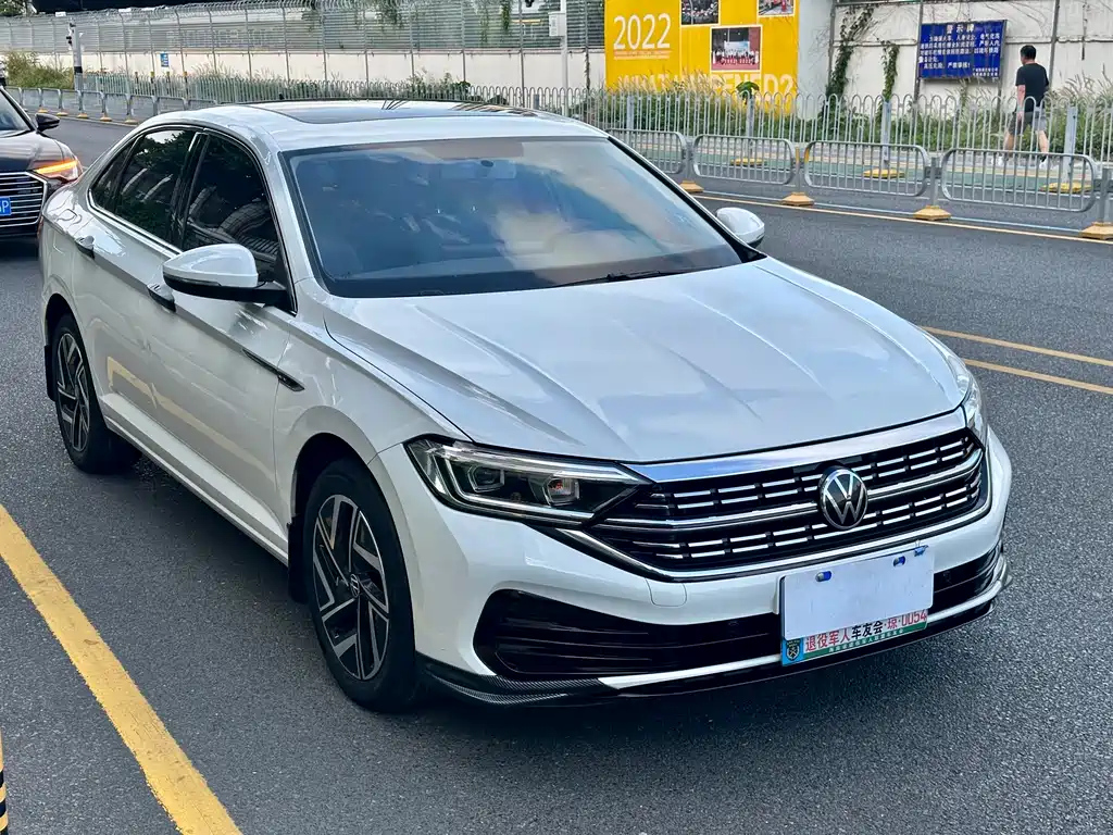 VOLKSWAGEN SAGITAR 2023