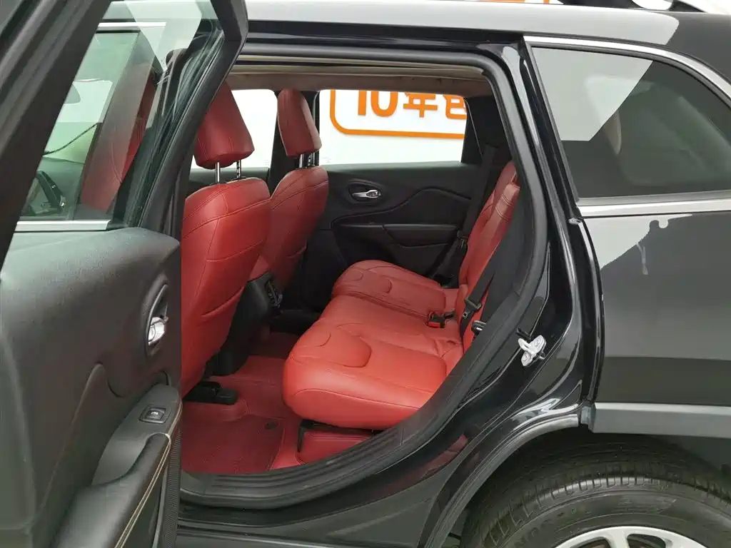 JEEP CHEROKEE 2016