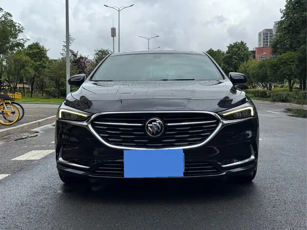 BUICK LACROSSE 2019