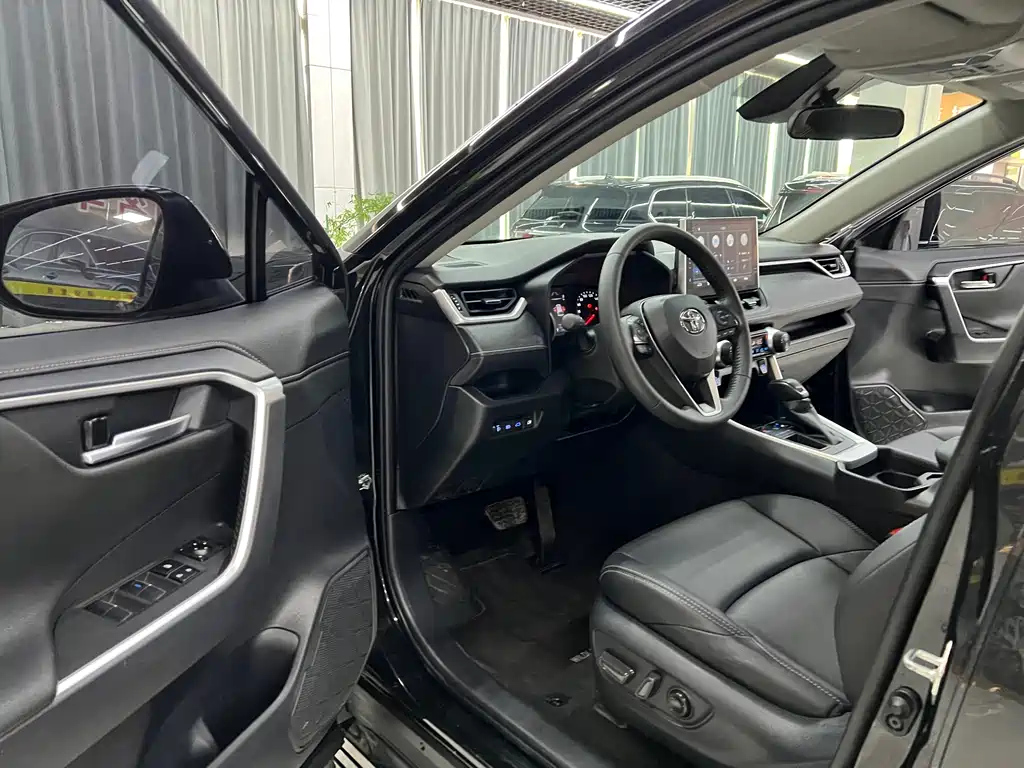 TOYOTA WILDLANDER 2022