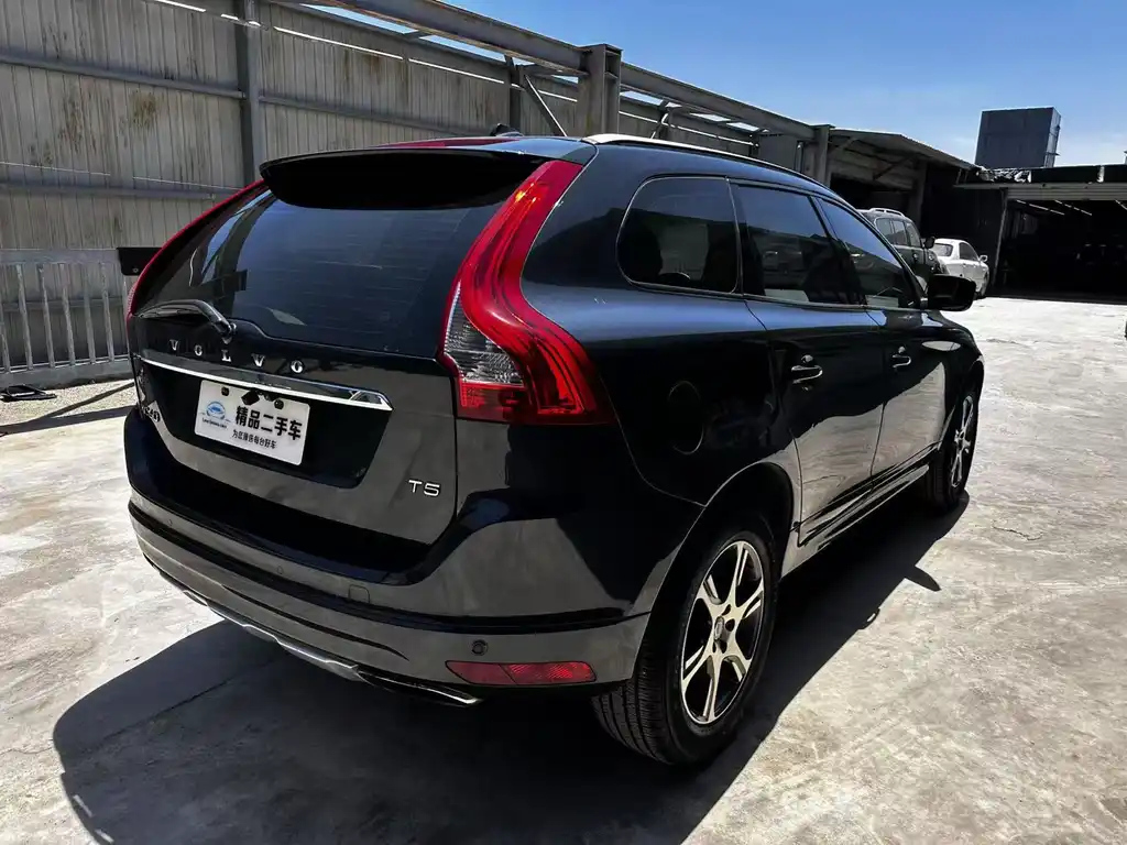 VOLVO XC60 IMPORT 2014
