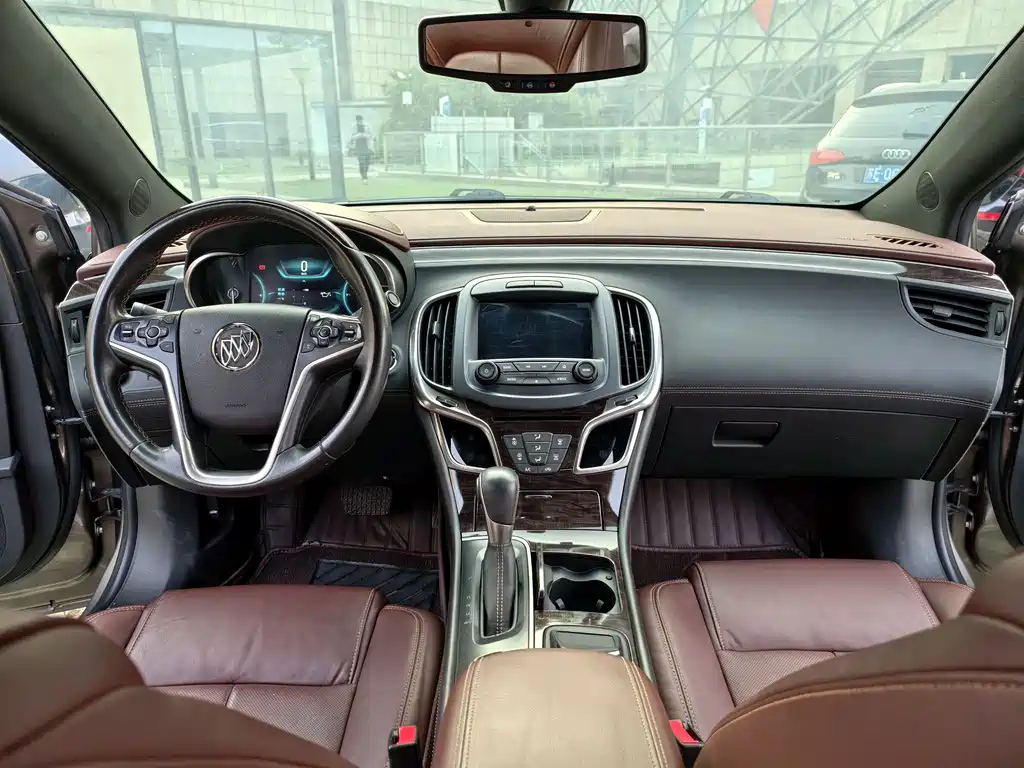 BUICK LACROSSE 2013