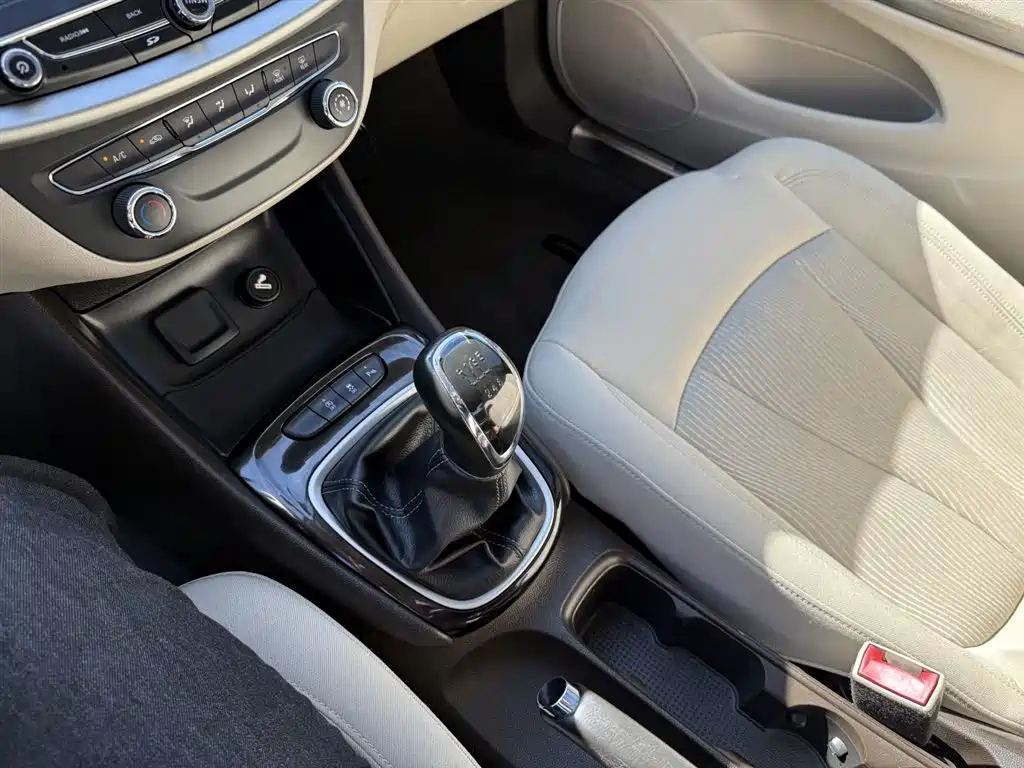 BUICK VERANO 2015