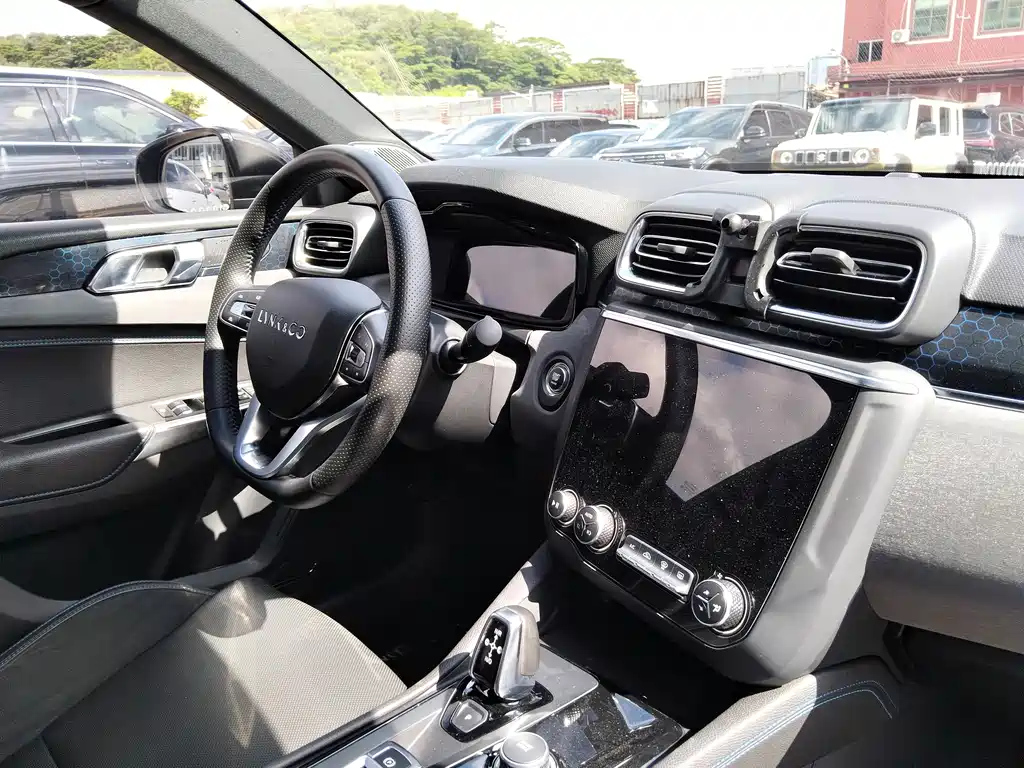 LYNK&CO 03 NEW ENERGY 2019