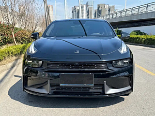 LYNK&CO 03 2018