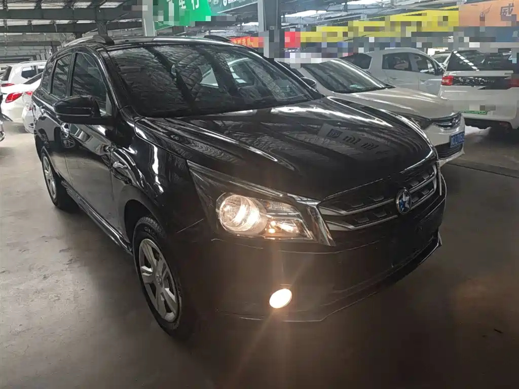 VENUCIA T70 2016