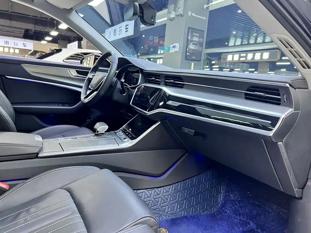 AUDI A6L 2023
