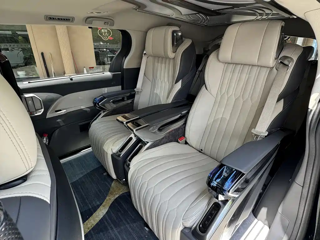 TOYOTA SIENNA SIENNA 2024