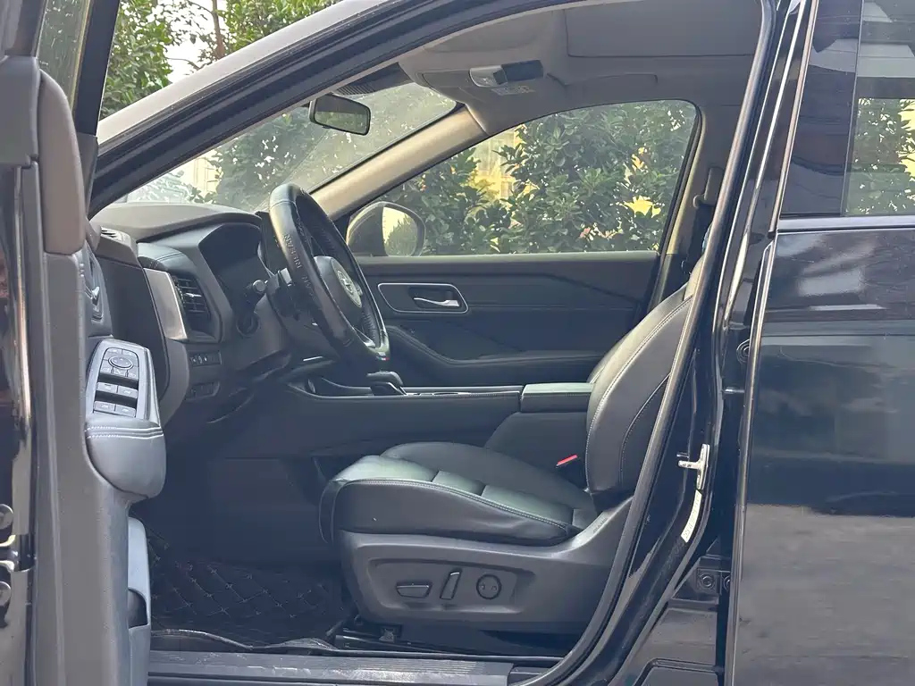 NISSAN X-TRAIL 2021