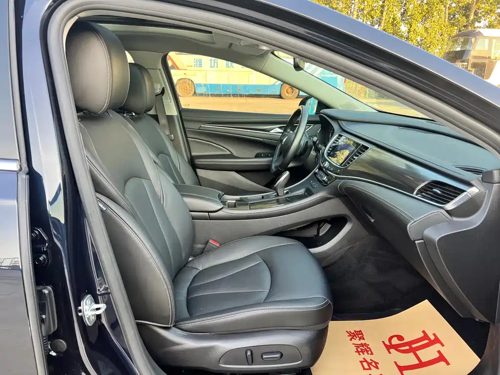 BUICK LACROSSE 2021