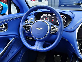 ASTON MARTIN DBX  2021 YEAR 4.0T V8 2021