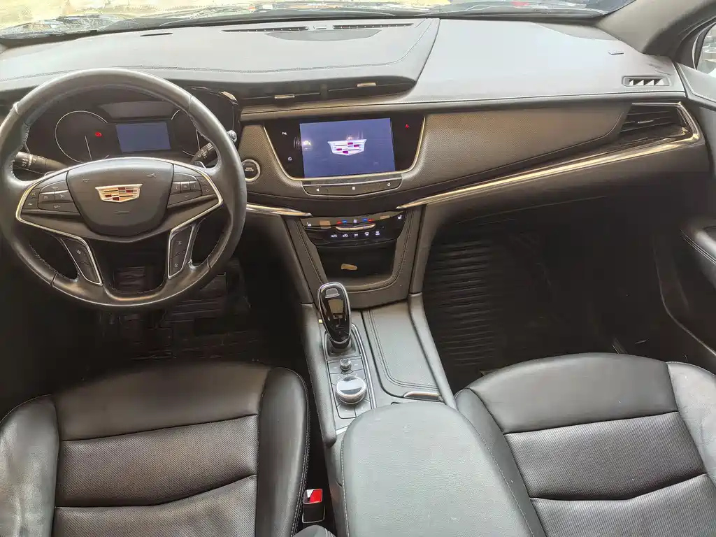 CADILLAC XT5 2020