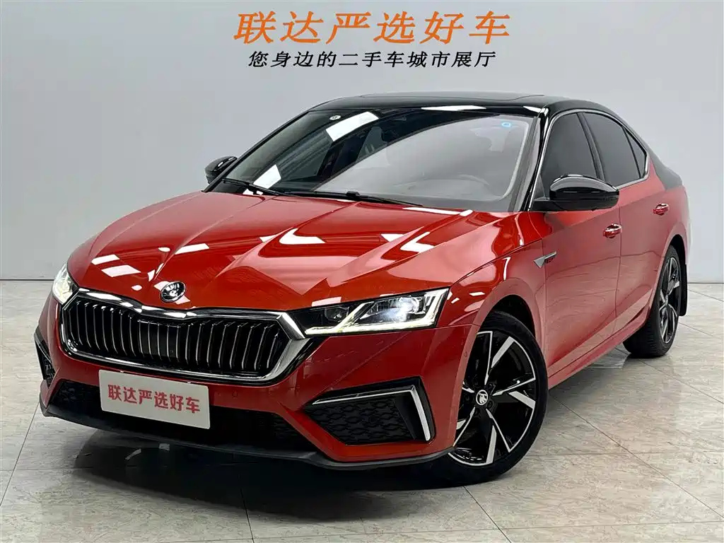 SKODA OCTAVIA 2021