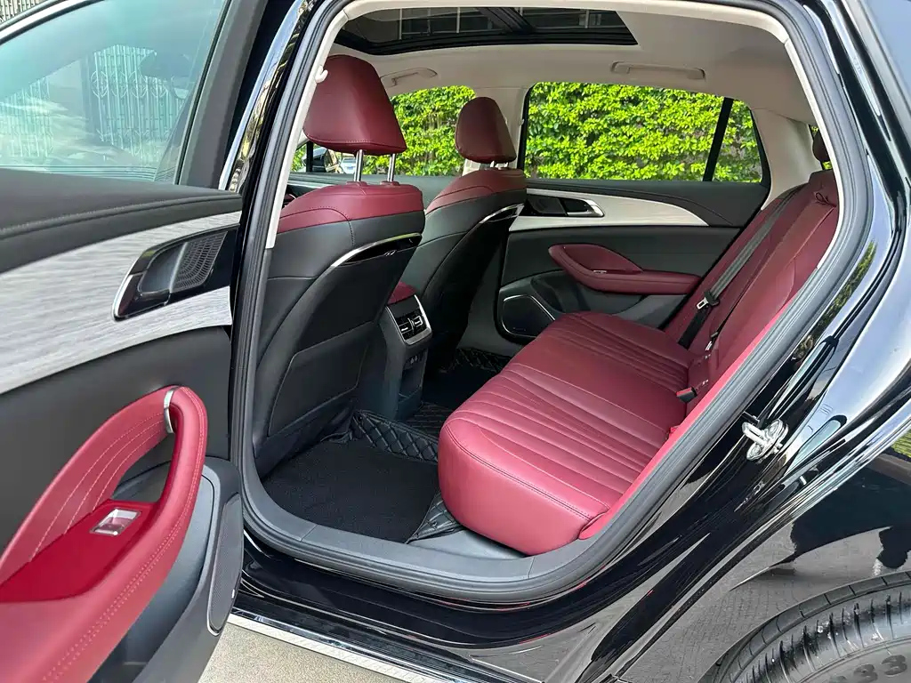 HONGQI H5 2025
