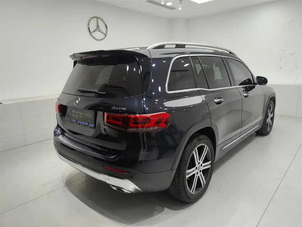 MERCEDES BENZ GLB 2020