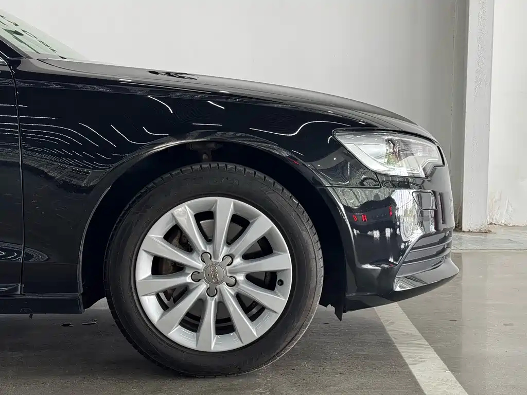 AUDI A6L 2014