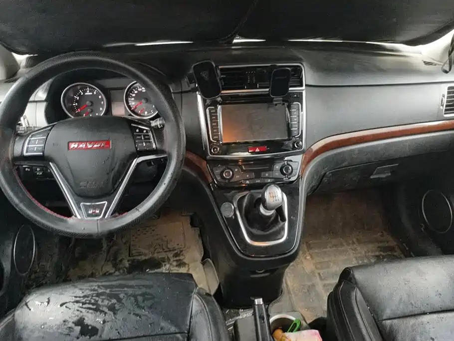 HAVAL H6 2015