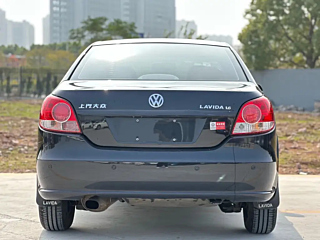 VOLKSWAGEN LAVIDA 2010