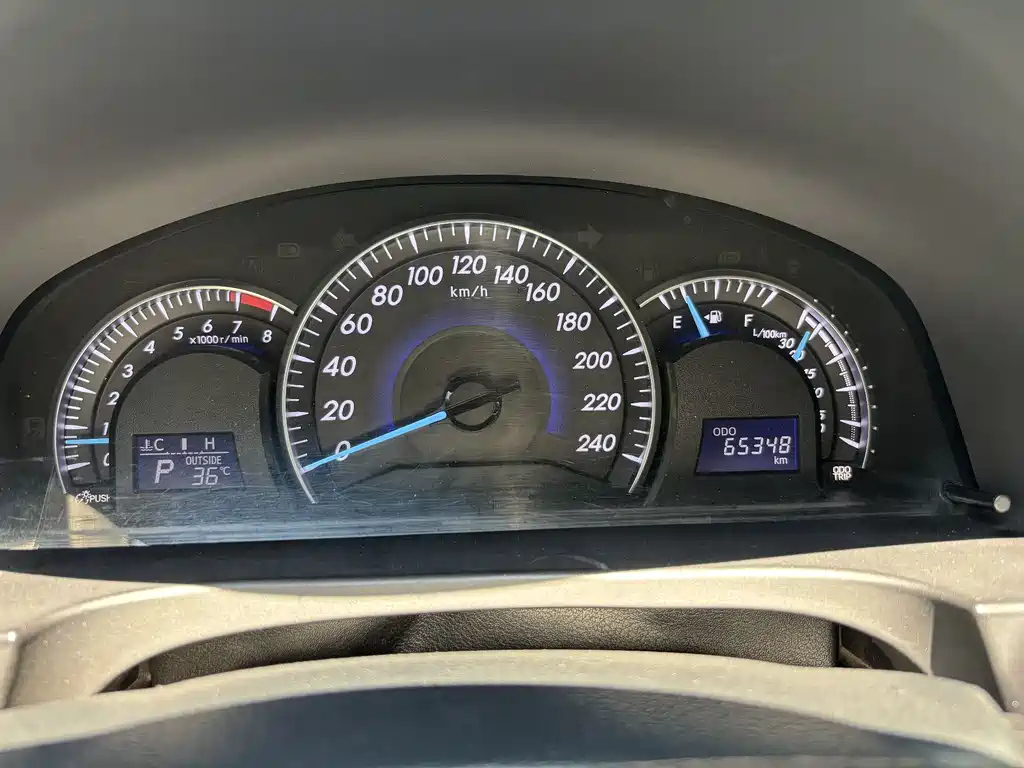 TOYOTA CAMRY 2016