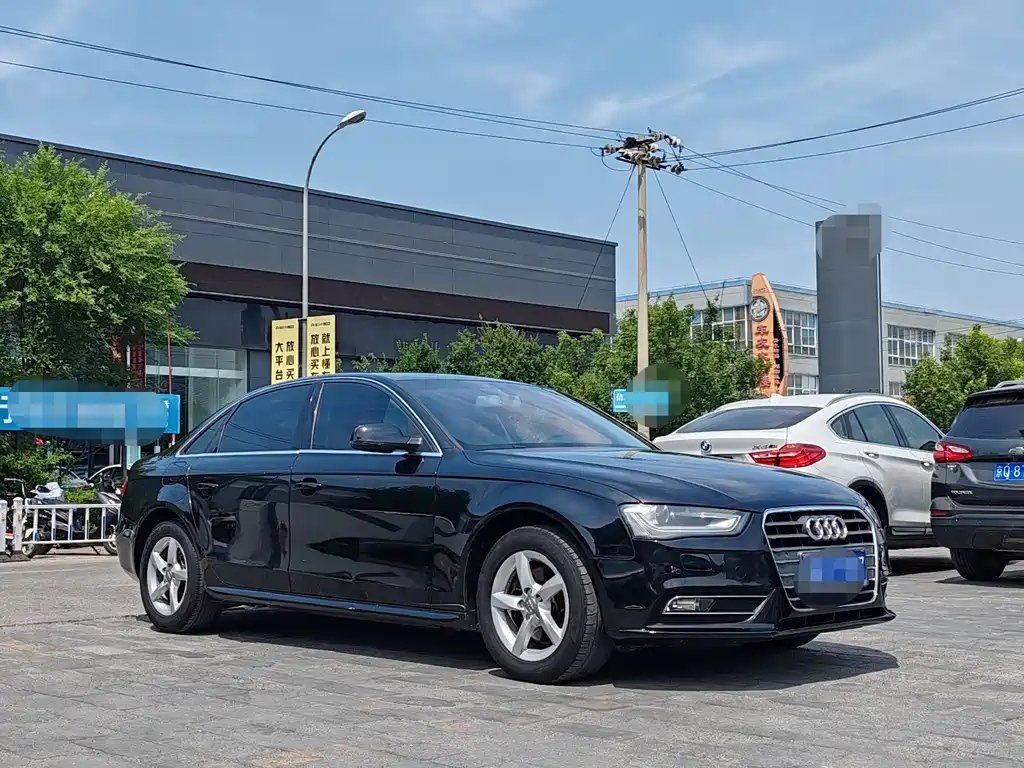 AUDI A4L 2013