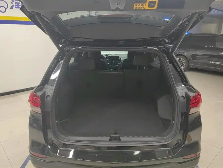 CHEVROLET EXPLORER 2022