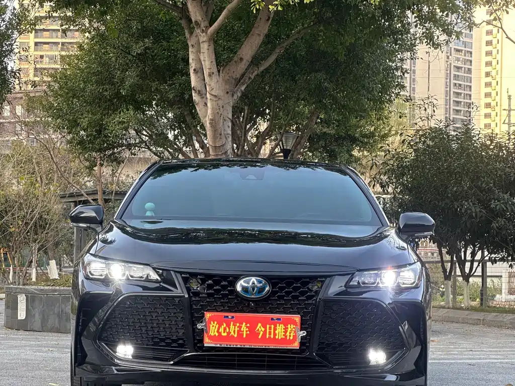 TOYOTA AVALON 2020
