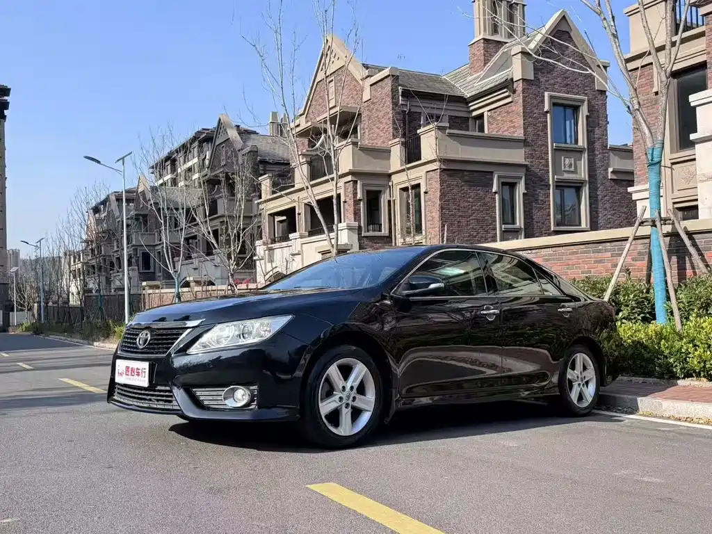 TOYOTA CAMRY 2012