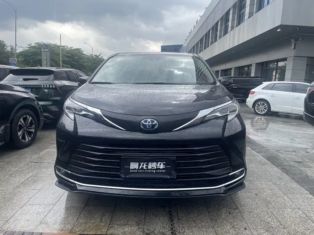 TOYOTA SIENNA SIENNA 2023