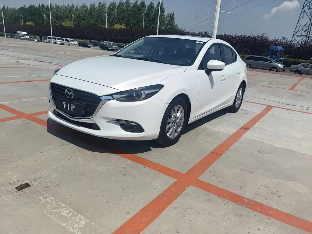 MAZDA 3 AXELA 2017