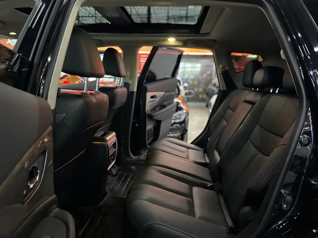 NISSAN MURANO 2020