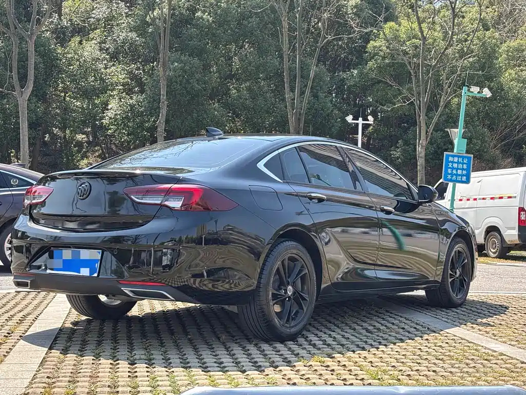 BUICK REGAL 2022