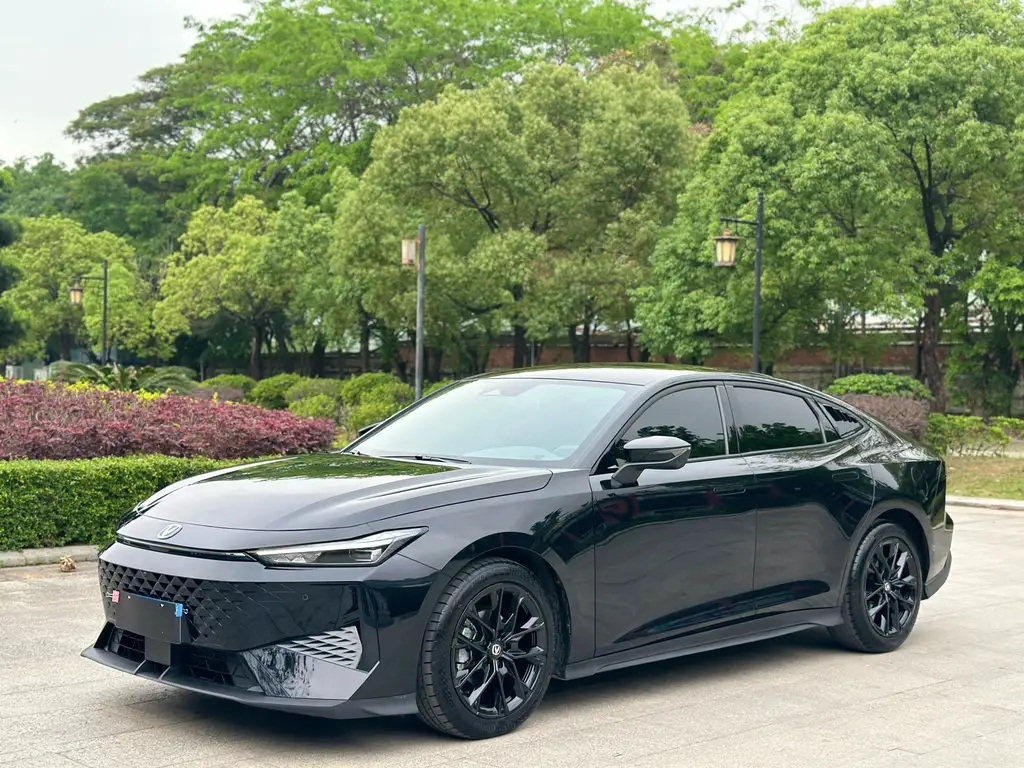 CHANGAN UNI-V 2024