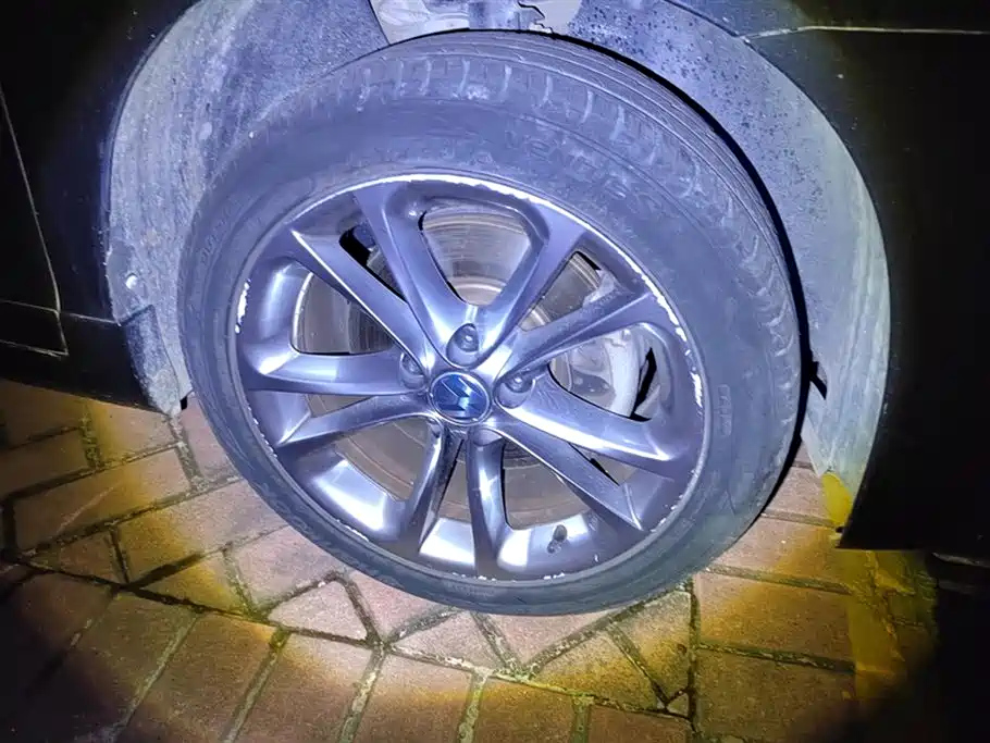 VOLKSWAGEN SCIROCCO 2013