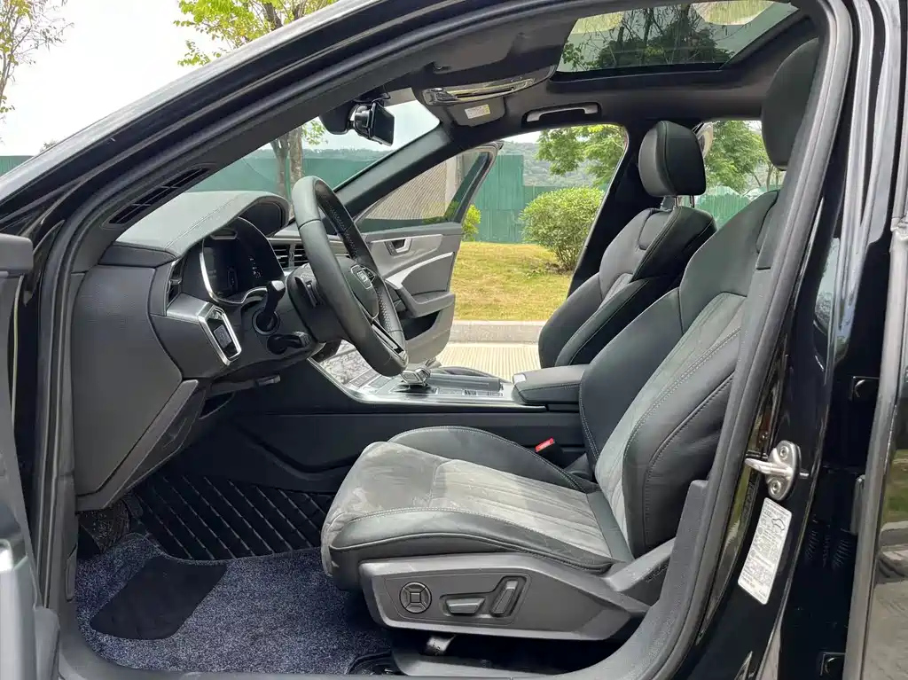 AUDI A6L 2019