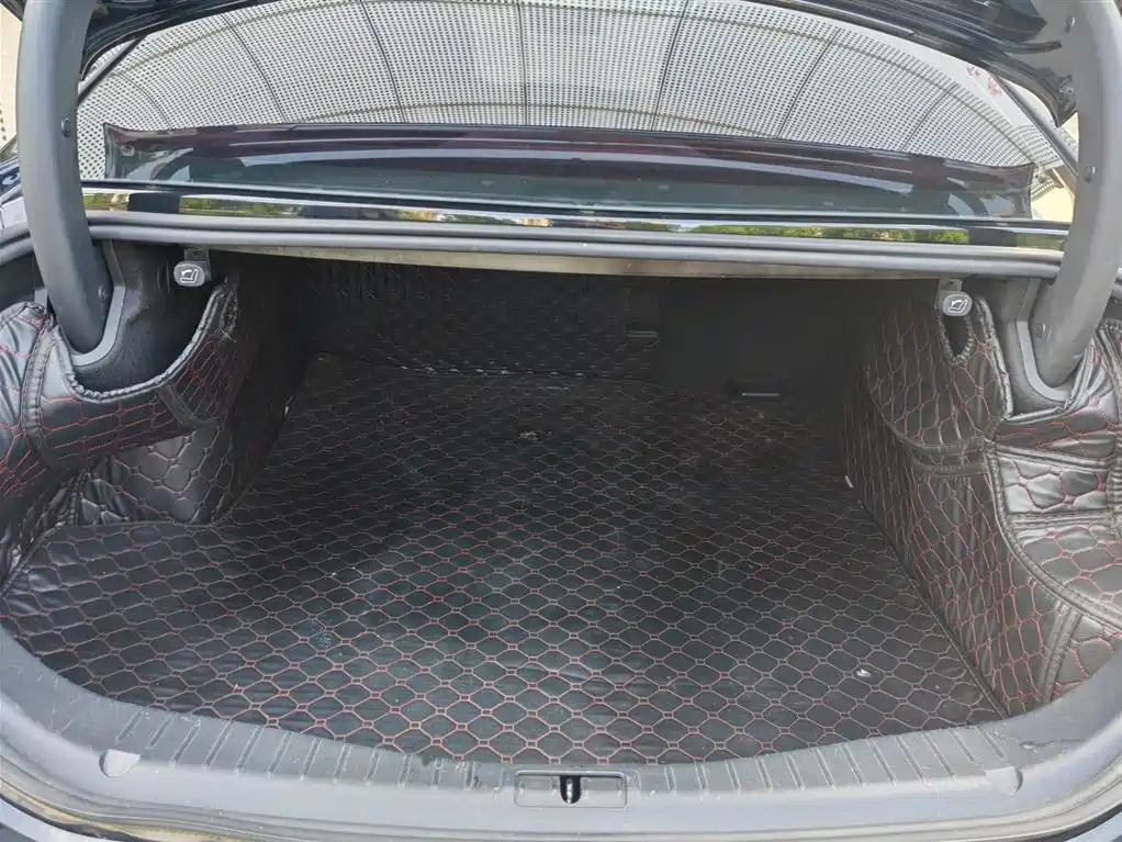 HONGQI H5 2019