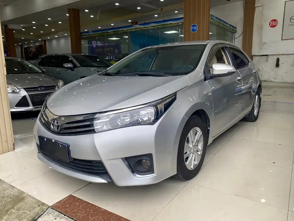 TOYOTA COROLLA 2014