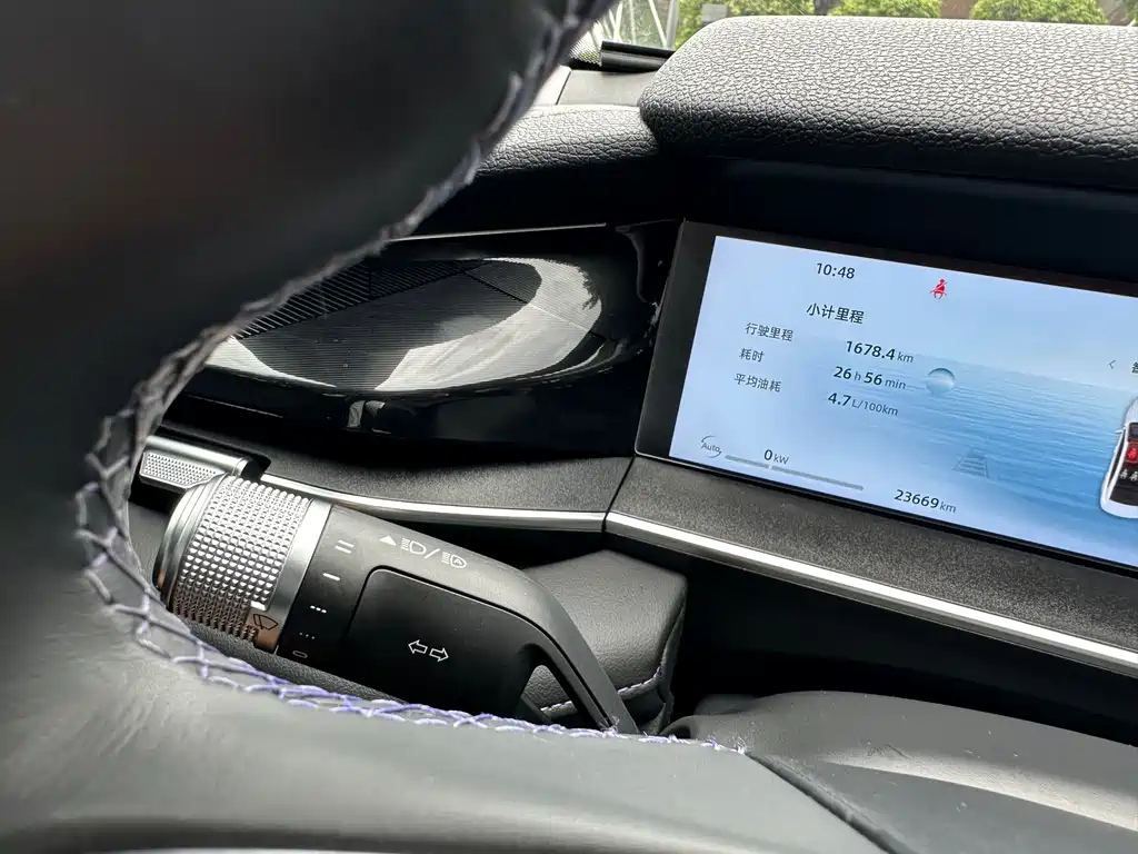 GEELY AUTO PREFACE L 2024