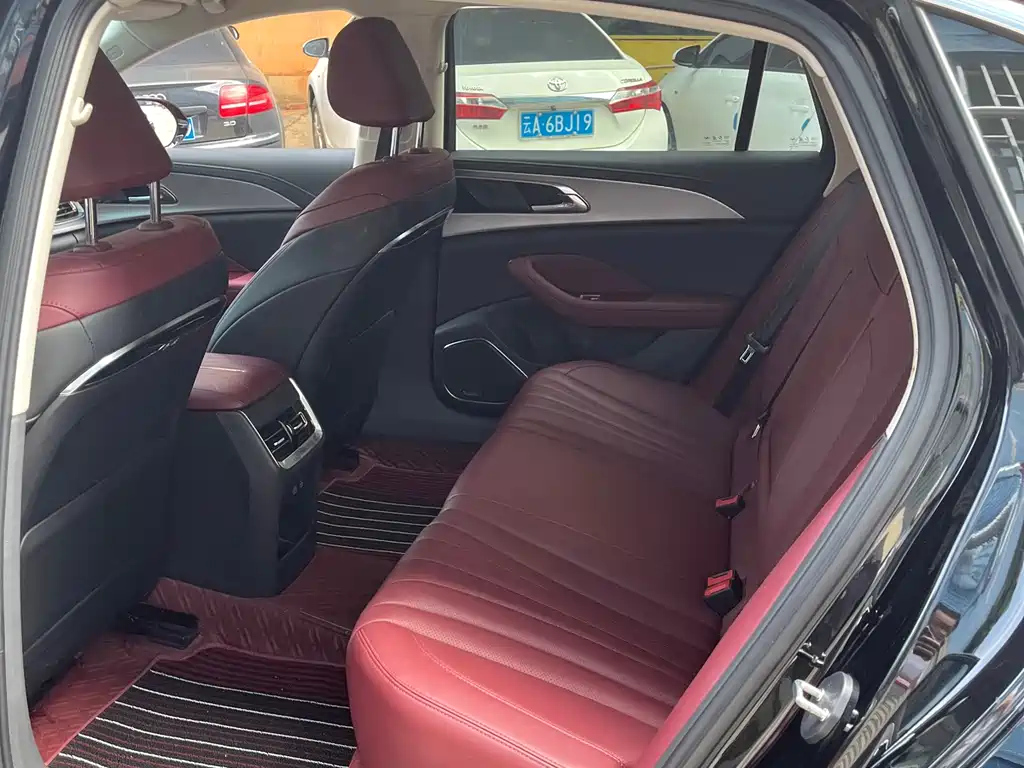 HONGQI H5 2023