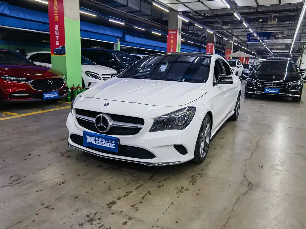 MERCEDES BENZ CLA 2018
