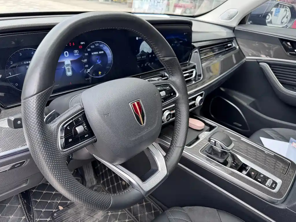 HONGQI HS5 2023