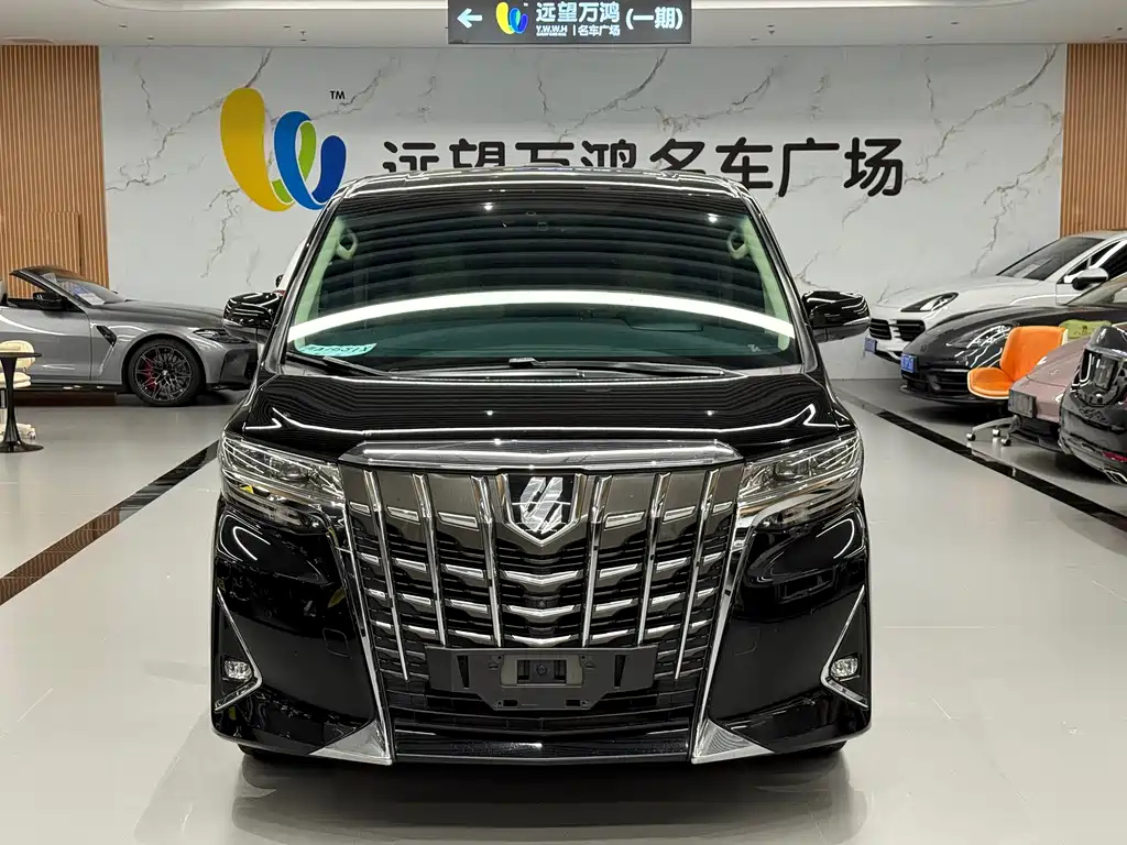 TOYOTA ALPHARD 2018