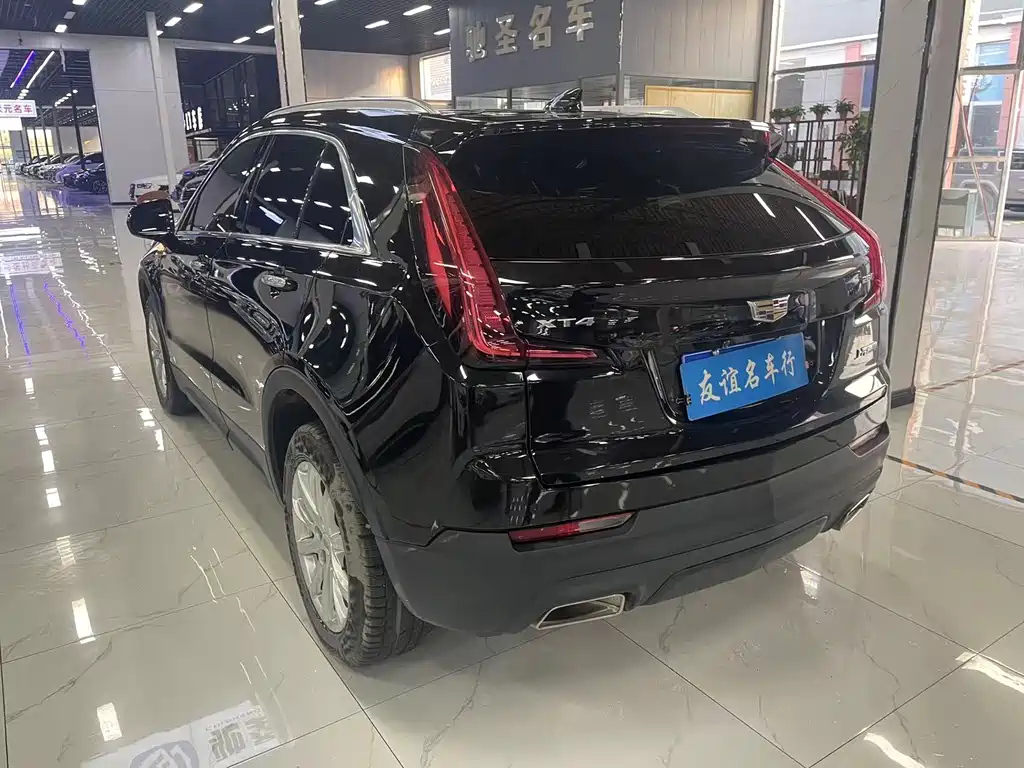 CADILLAC XT4 2020