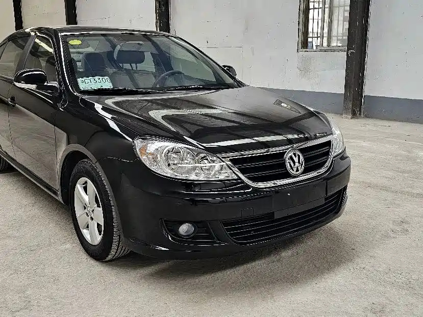 VOLKSWAGEN LAVIDA 2012